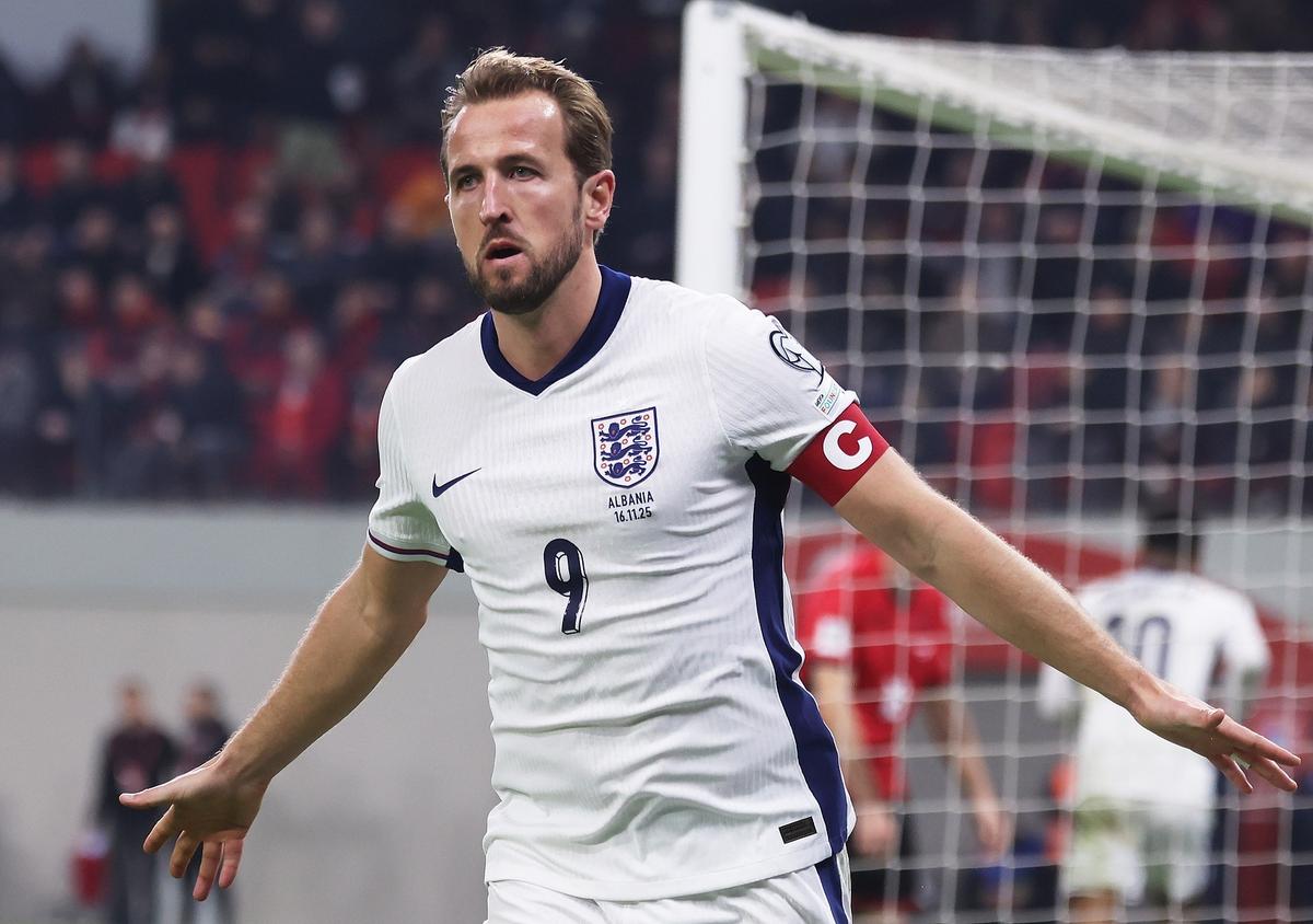 经过了短暂休整，武汉三镇一线队今日收队集结